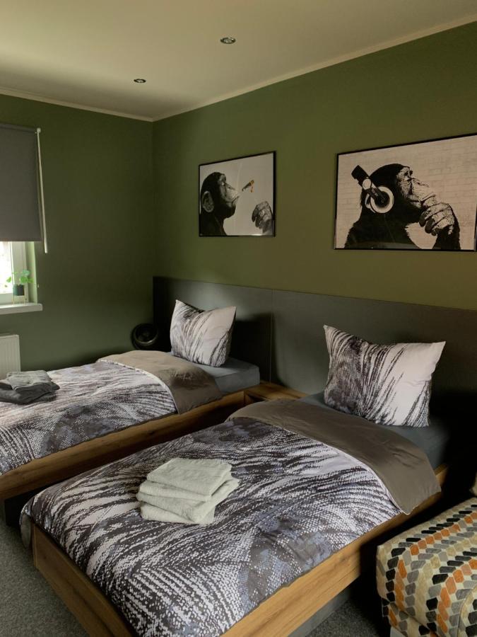 Gaestezimmer In Einer Ferienwohnung Thiele In Rosswein Esterno foto