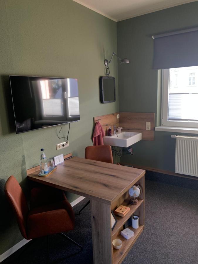 Gaestezimmer In Einer Ferienwohnung Thiele In Rosswein Esterno foto